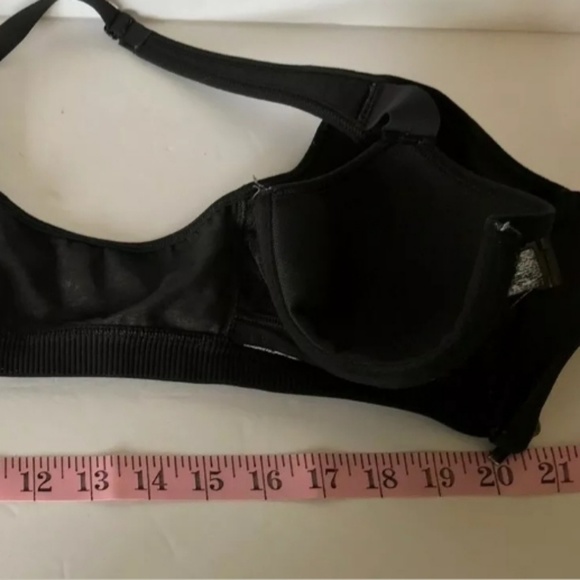 Victoria's secret VSX Heathered Sports Bra 32C - Picture 7 of 8